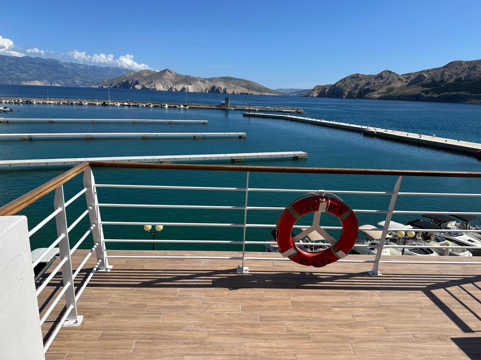 Apartments Lighthouse Baška Екстериор снимка